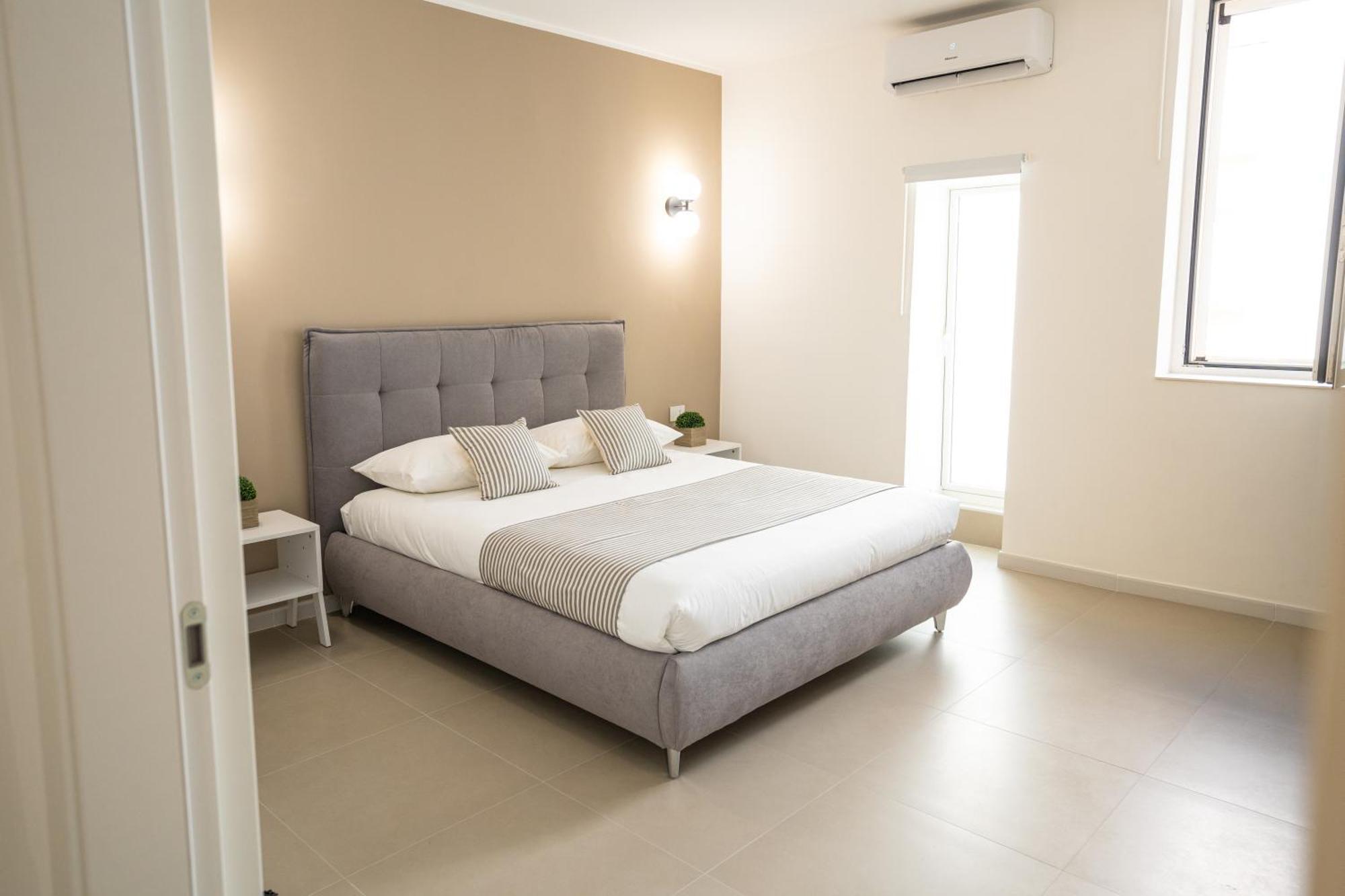 Dalmazia 38 Apartment Бари Екстериор снимка