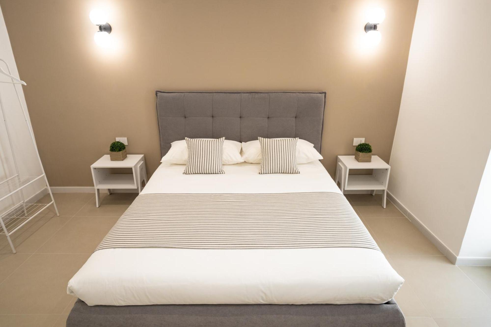 Dalmazia 38 Apartment Бари Екстериор снимка