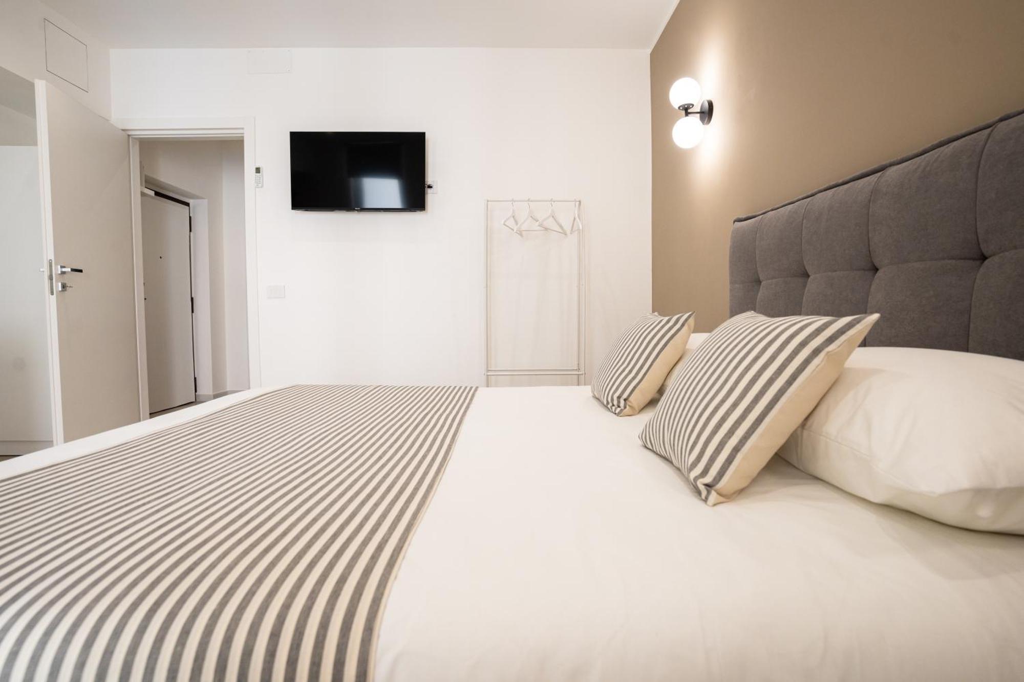 Dalmazia 38 Apartment Бари Екстериор снимка