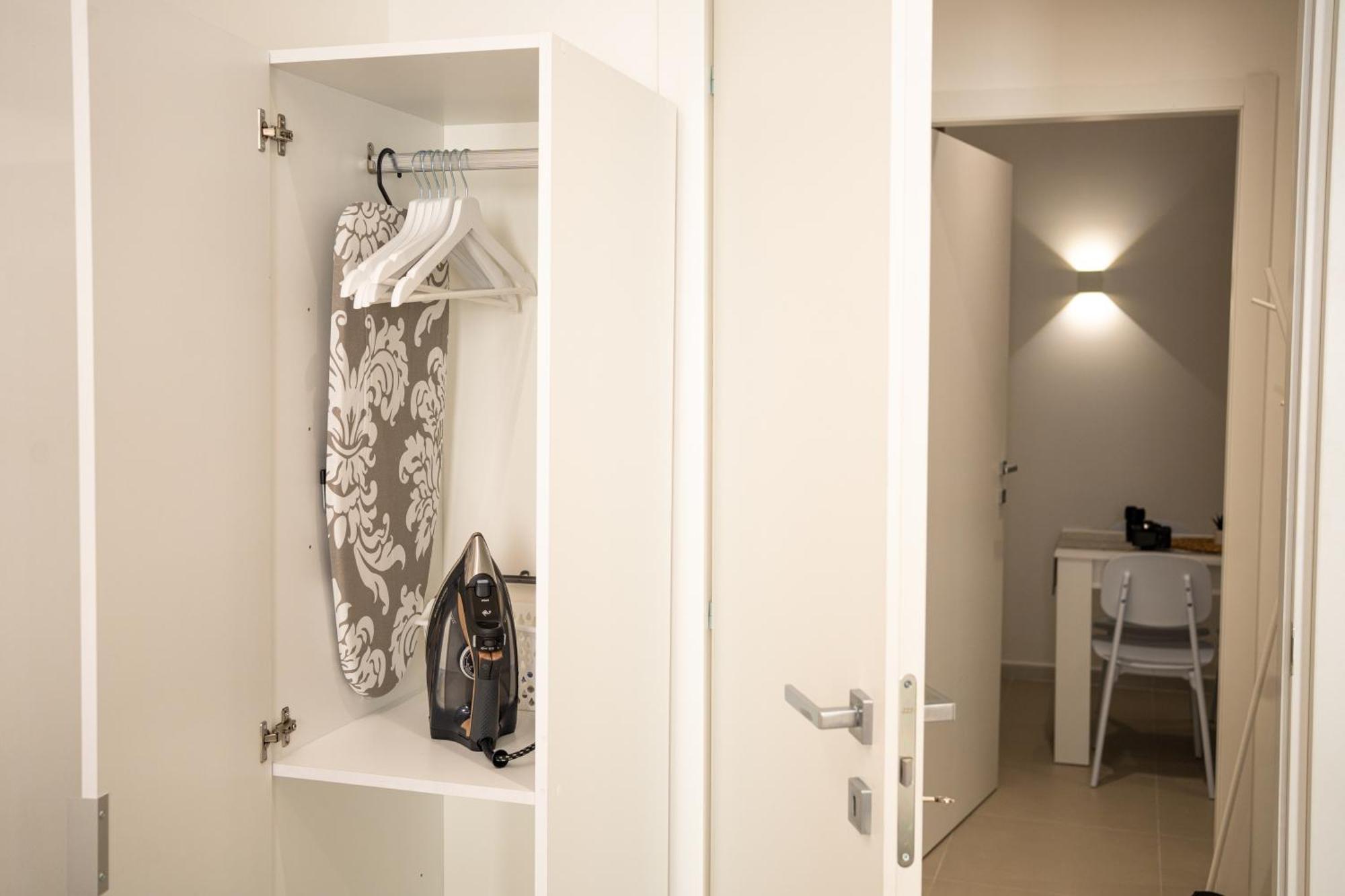 Dalmazia 38 Apartment Бари Екстериор снимка